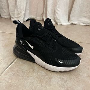 Nike Air Max 270
